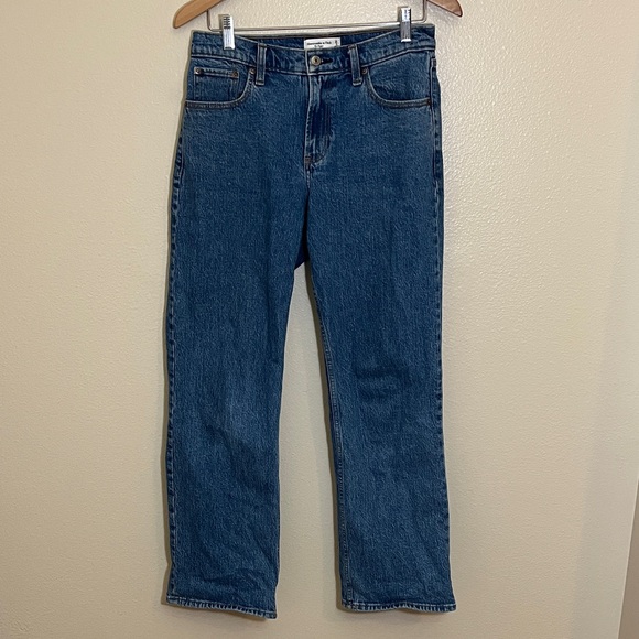 Abercrombie & Fitch Denim - Abercrombie & Fitch The Baggy Low Rise Blue Jeans